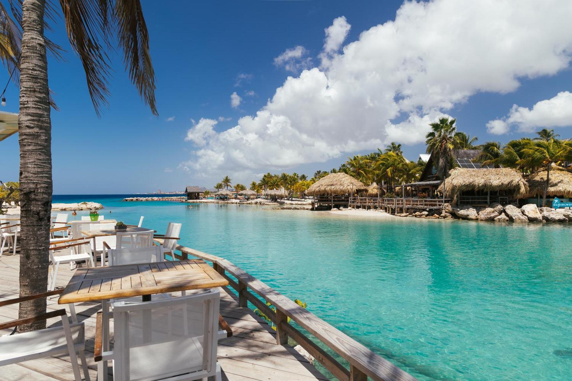 The Royal Sea Aquarium Resort Willemstad Exterior photo