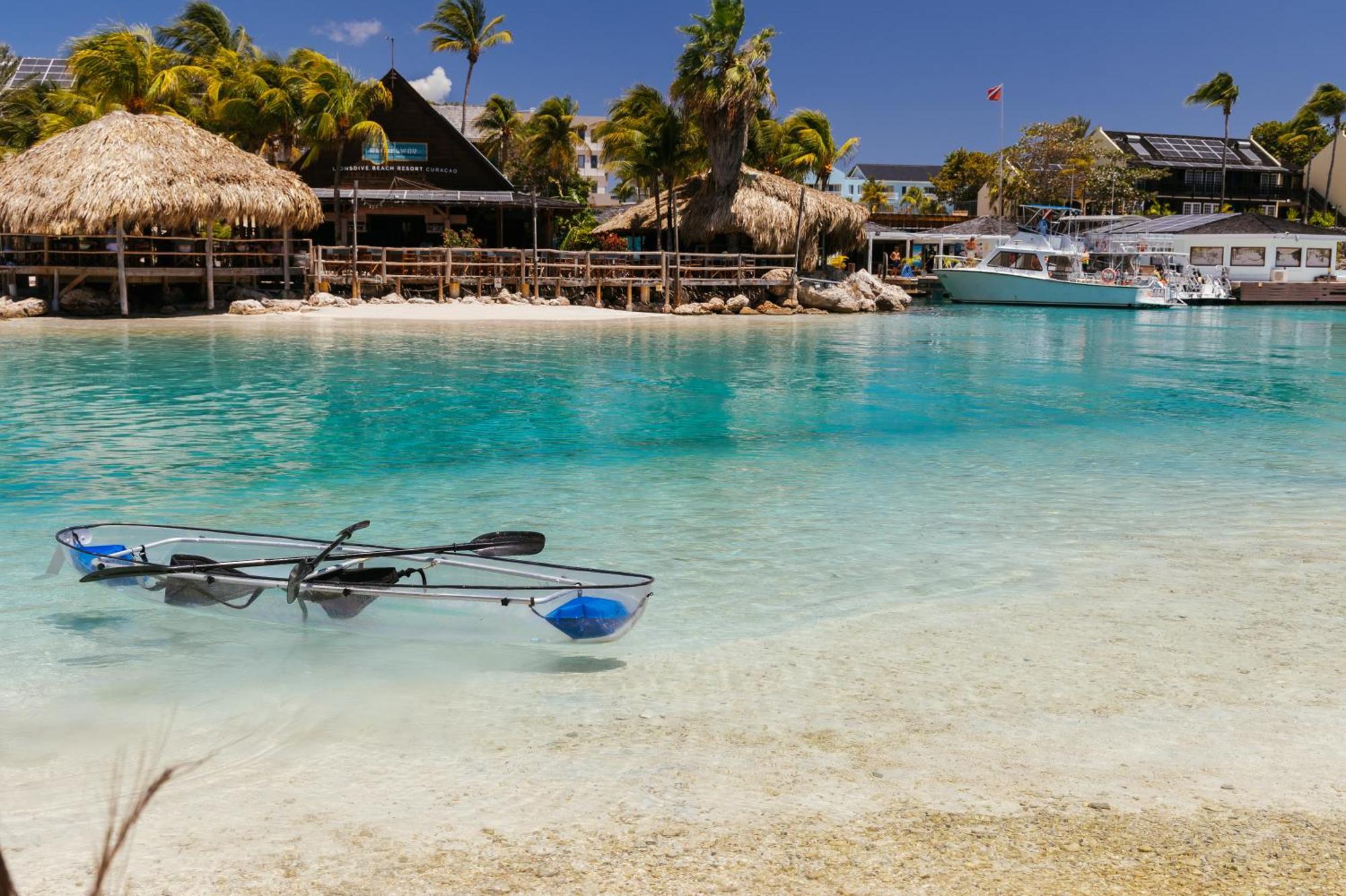 The Royal Sea Aquarium Resort Willemstad Exterior photo