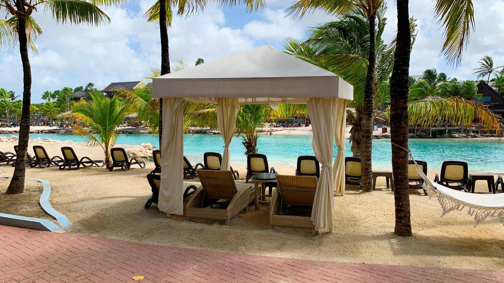 The Royal Sea Aquarium Resort Willemstad Exterior photo